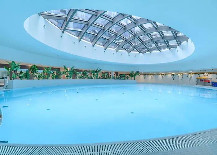 Margi Melia Basen Pool Sauna Στσέτσιν